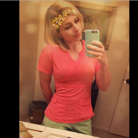 Meet your Posher, Kathryn - Picture 2 of 4