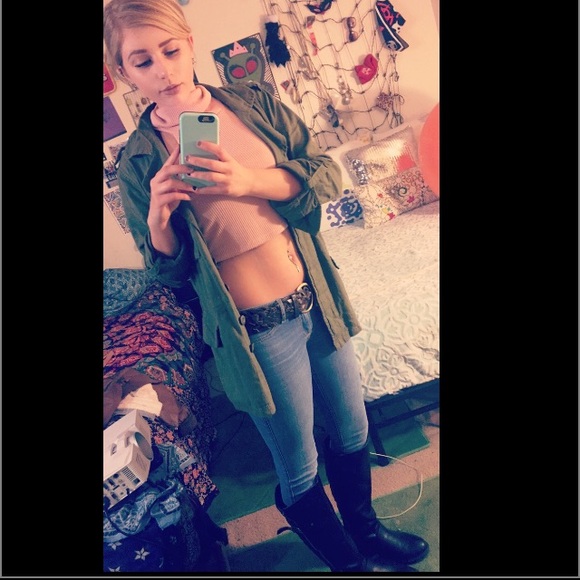 Meet your Posher, Kathryn - Picture 4 of 4