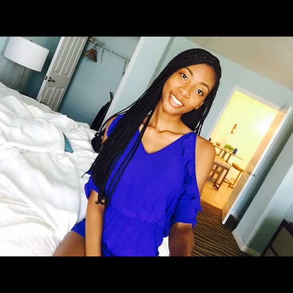 Meet your Posher, Tikia