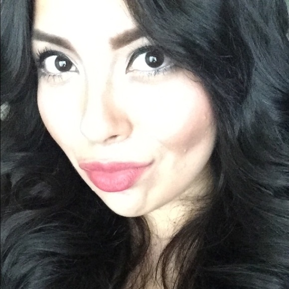 Meet your Posher, Kat