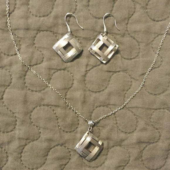 Silver necklace and earrings set