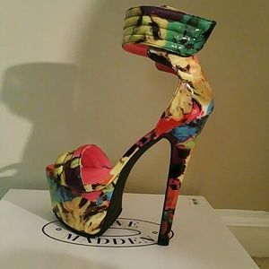 Steve Madden TurnItUp Heels