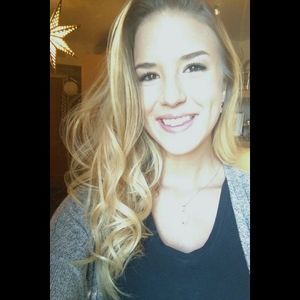 Meet your Posher, Josephine