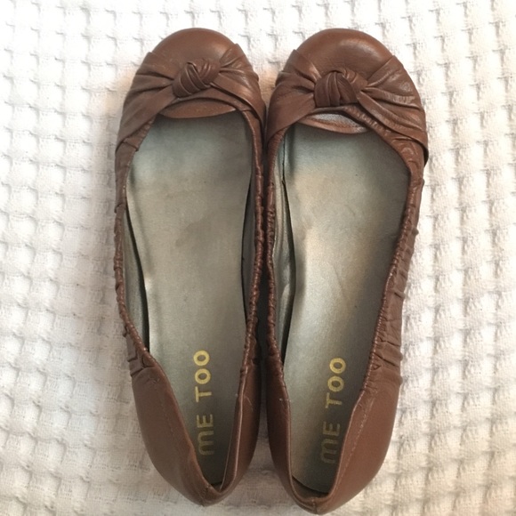 Me Too Brown Leather Flats