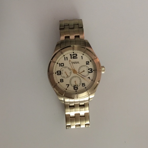 Fossil watch