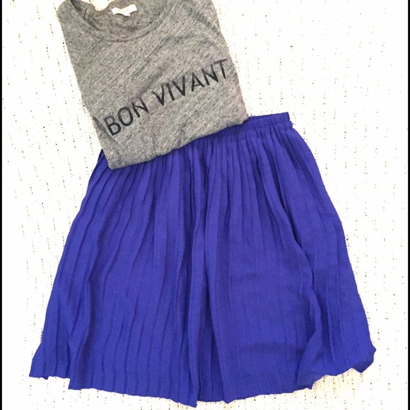 Banana Republic pleated skirt