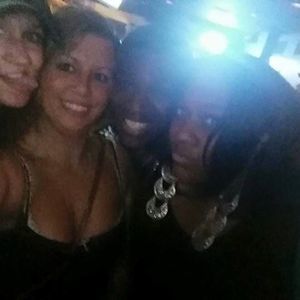 Meet your Posher, Tia