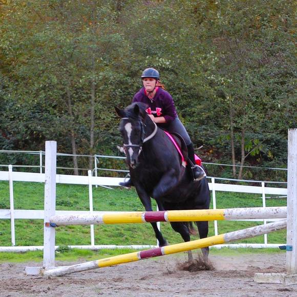 Meet your Posher, Jona