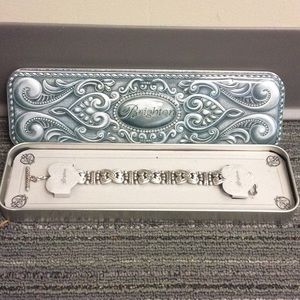 Brighton Bracelet comes with box