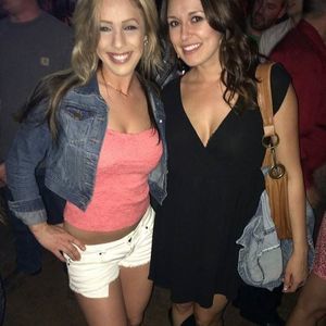 Meet your Posher, Jeannie