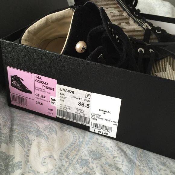 My Chanel sneakers 2015 purchased in NYC ! - Picture 4 of 4