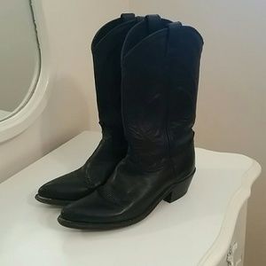 Black Cowboy Boots