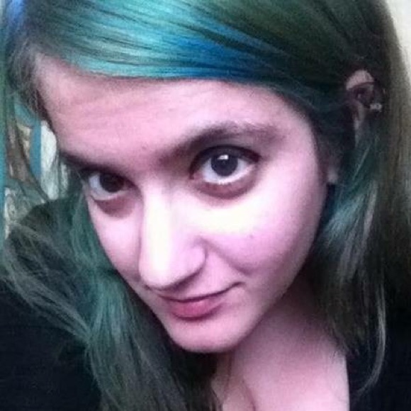 🌞 Meet Your Posher 🌞 - Picture 5 of 6