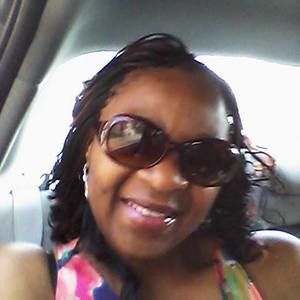 Meet your Posher, Lavette