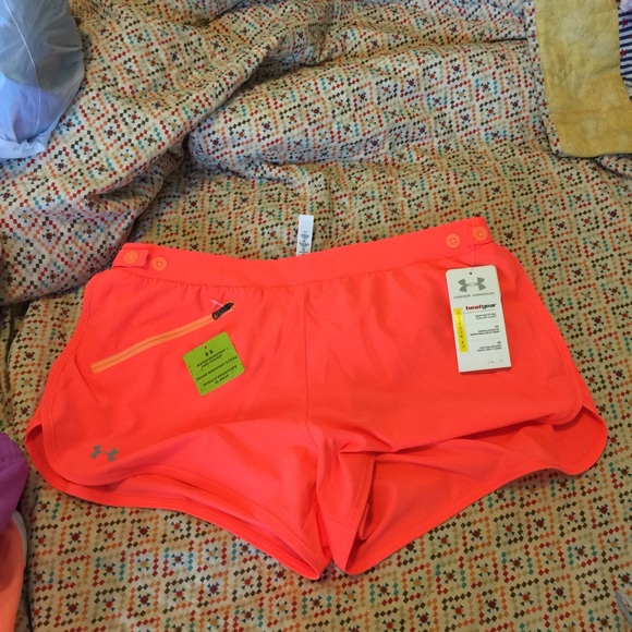 Under Armour Shorts. FLASH SALE. Shipping tonight!
