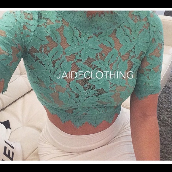 Green lace crop top