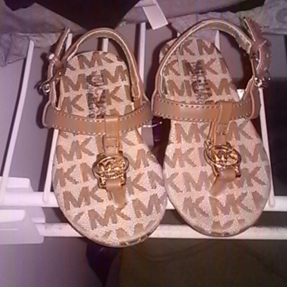 MK sandals