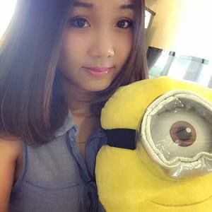 Meet your Posher, Lily