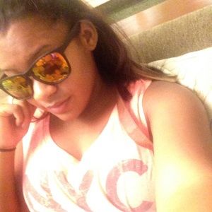 Meet your Posher, Kirbi