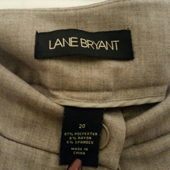 Lane Bryant Woman's Capri Pants - Picture 3 of 3