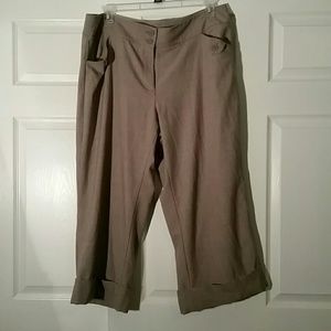 Lane Bryant Woman's Capri Pants