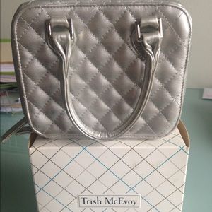 TRISH McEVOY NIB PETITE SILVER MAKEUP PLANNER