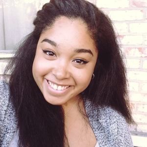 Meet your Posher, Mia