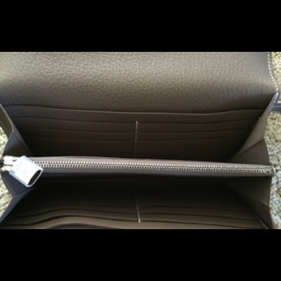 Authentic Hermes Kelly Wallet - Picture 3 of 4