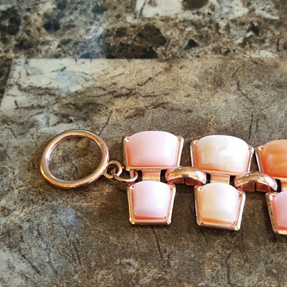 Sold in a bundle! - Picture 3 of 4