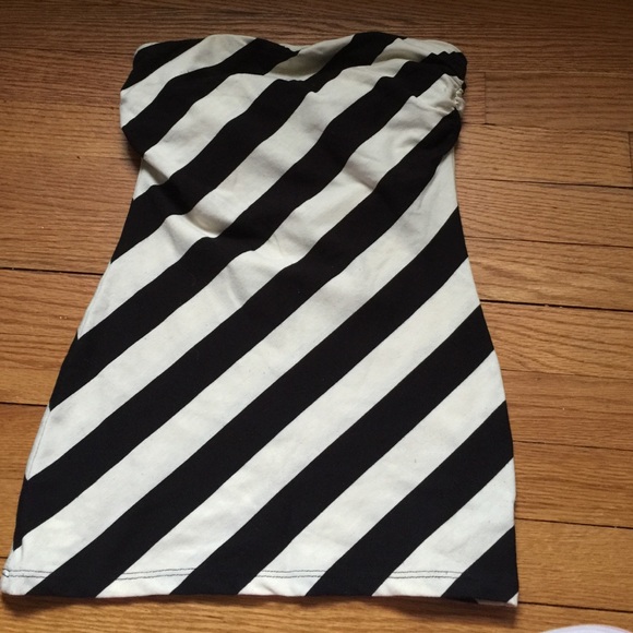 Arden b tube top