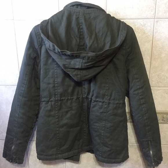 Jacket - Picture 3 of 4
