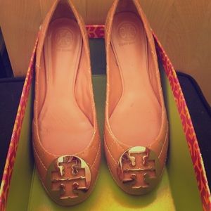 Tory Burch Quilted Nude Flats