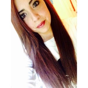 Meet your Posher, Krystal