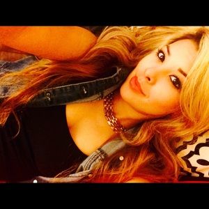 Meet your Posher, Issamar