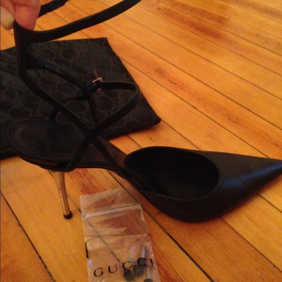 Gucci black double ankle strap w/ silver stilettos - Picture 2 of 7