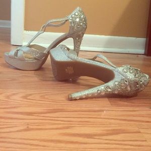 Silver Glittery and Embellished Gianni Bini Heels