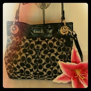 Coach Ashley Sateen Signature Hippie Convertible