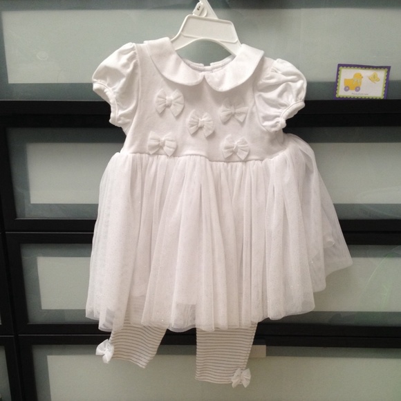 Little Me Dresses & Skirts - 🎀Little Me outfit 12 months with matching shoes🎀