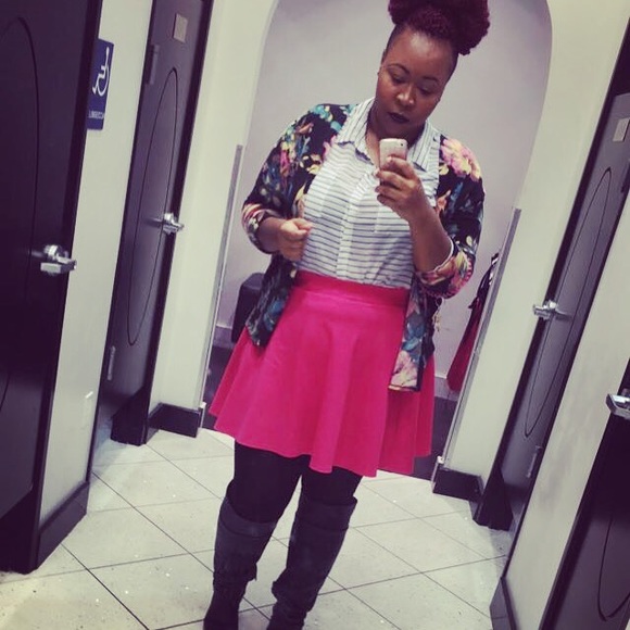 Meet your Posher, Tam - Picture 5 of 5