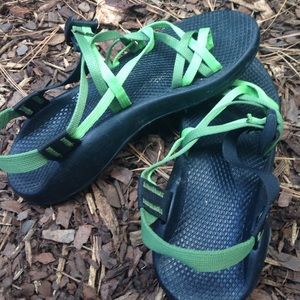 Worn once Chacos shoes, green straps!