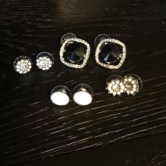 Earring Lot