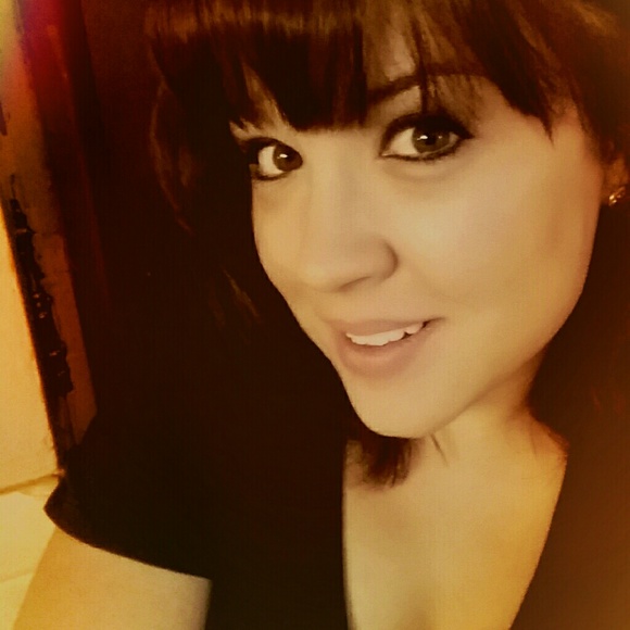 Meet your Posher, Tamara - Picture 4 of 4