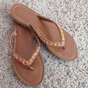 Ladies sandals