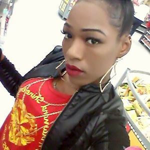 Meet your Posher, Diamond