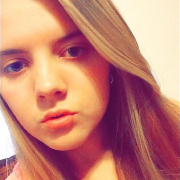 Meet your Posher, Kendall - Picture 1 of 1