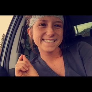 Meet your Posher, Katelyn