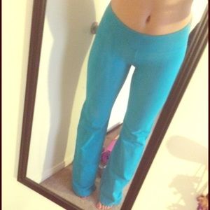 Lululemon Teal Yoga Pants