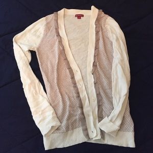 Lovely, feminine business casual cardigan