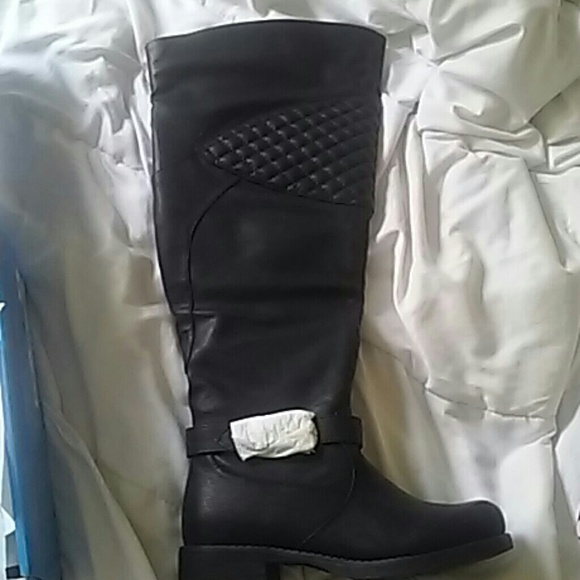 BO Wide leg knee high boots