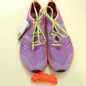 New Balance Sneakers- NWT